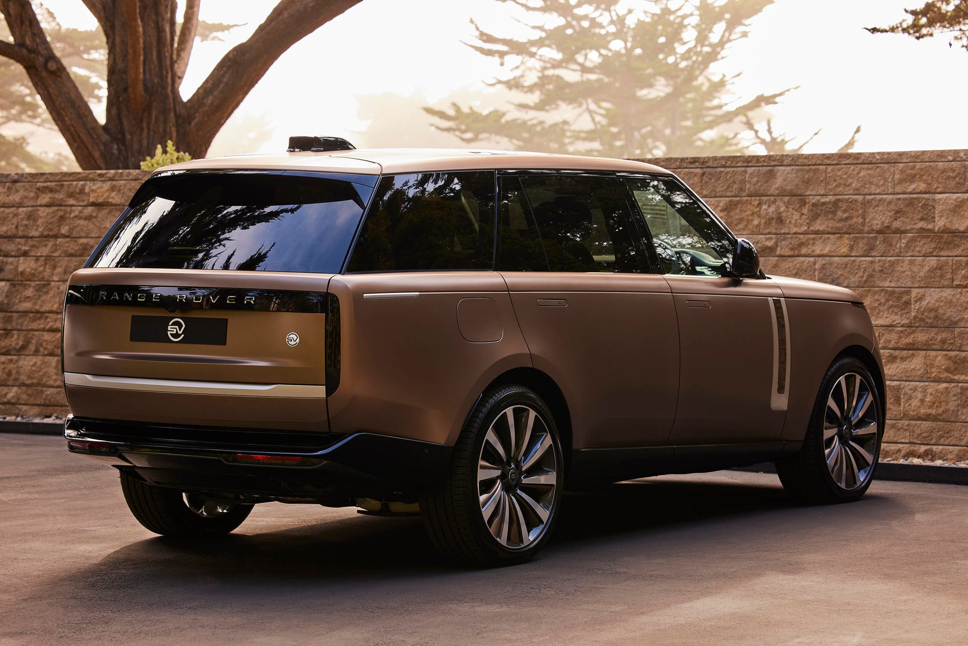 Range rover sv carmel promo1