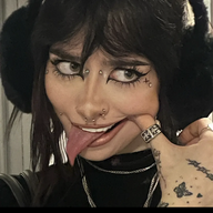 1702933125719
