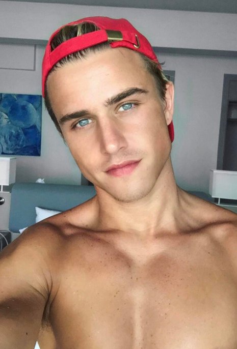 Main qimg c80a928823ecafa4f51b511afed32f89 pjlq1