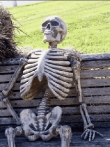 Skeleton waiting skeleton