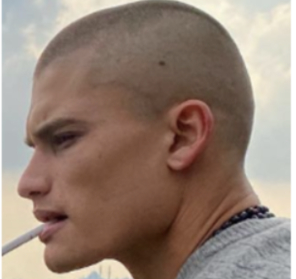 3247421 C55AA2B9 9692 4D04 93A0 A90AB96A4014