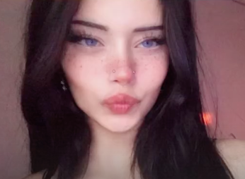 1703860291842