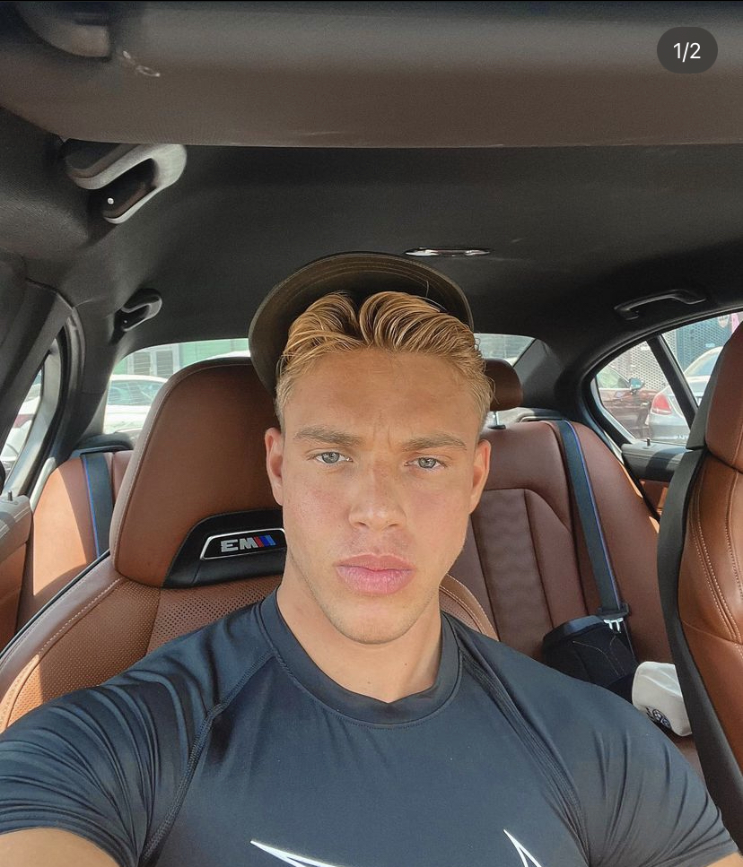 2F937EFA 5274 4D34 8097 BB55D9C4F3C2