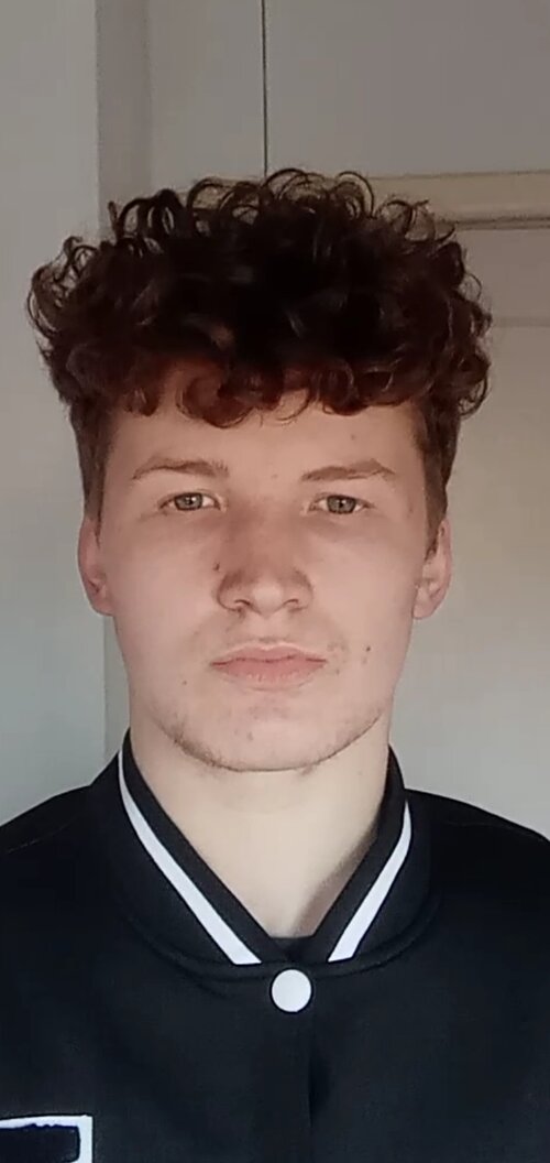 Screenshot_20231229-134657_Video Player.jpg