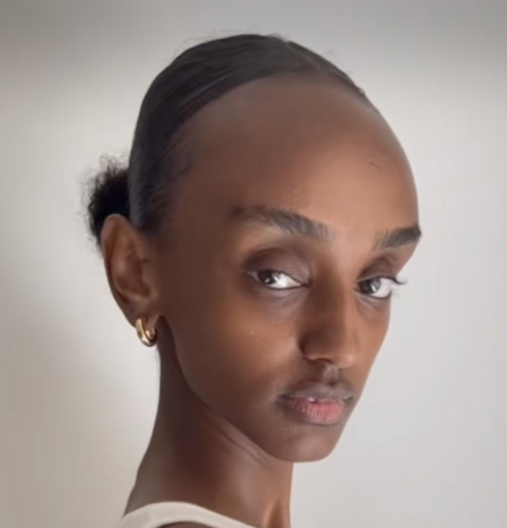 929DF694 FC79 48C8 93BB 1F5376DCA5DA