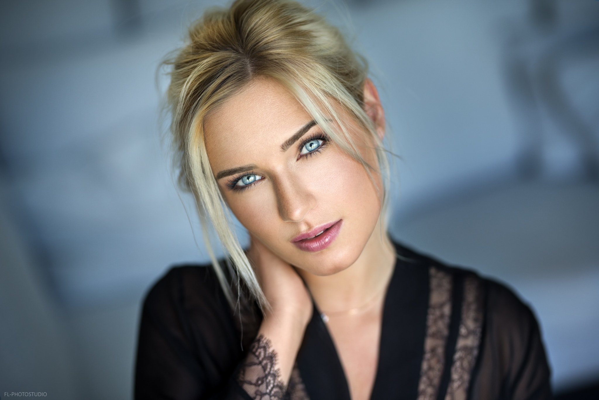 4514475 women blonde face lods franck eva mikulski portrait depth of field