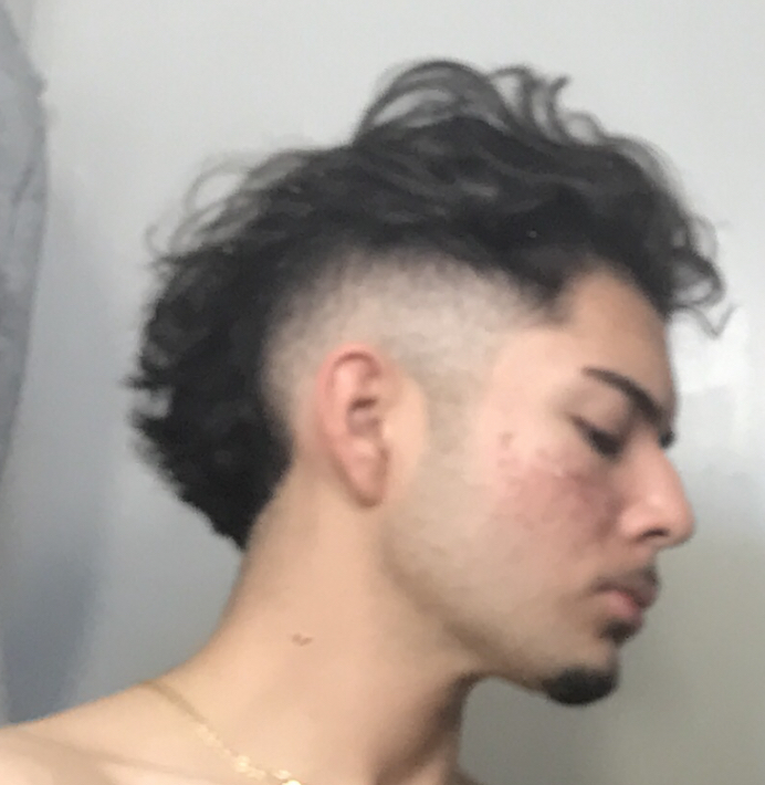 200298A9 9921 48CB 941D 8B7D3250284C