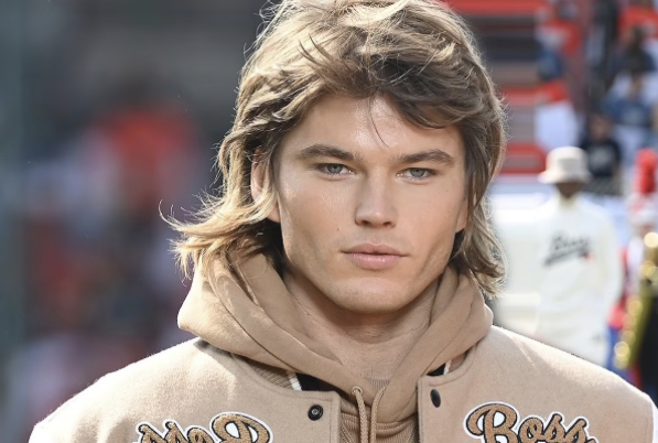 C12611AB BC8D 4E62 9FF3 C62F1134665A