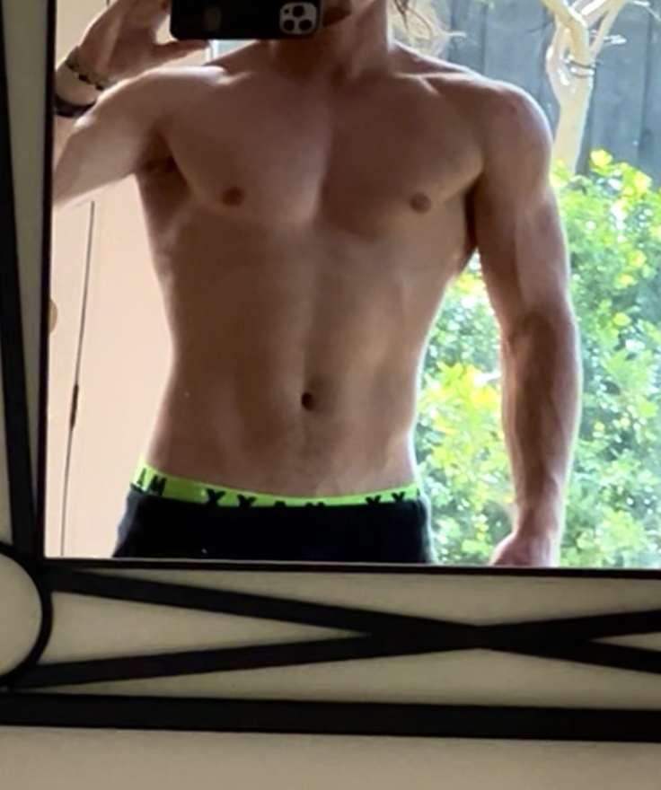 2A8A5EBF 75E4 414B 9BB6 73F8B225AC5F