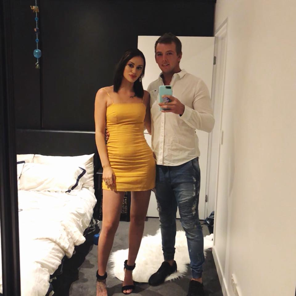 B2967E95 0B6D 4D60 A142 7153CAC1AE64