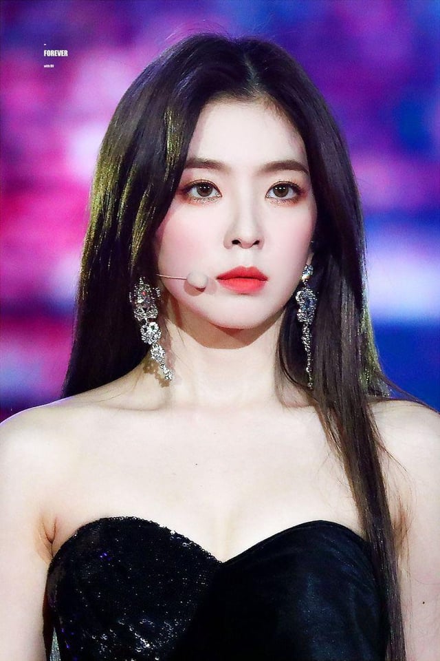 Who do you think is the best looking kpop idol from these v0 def4cbglrb191
