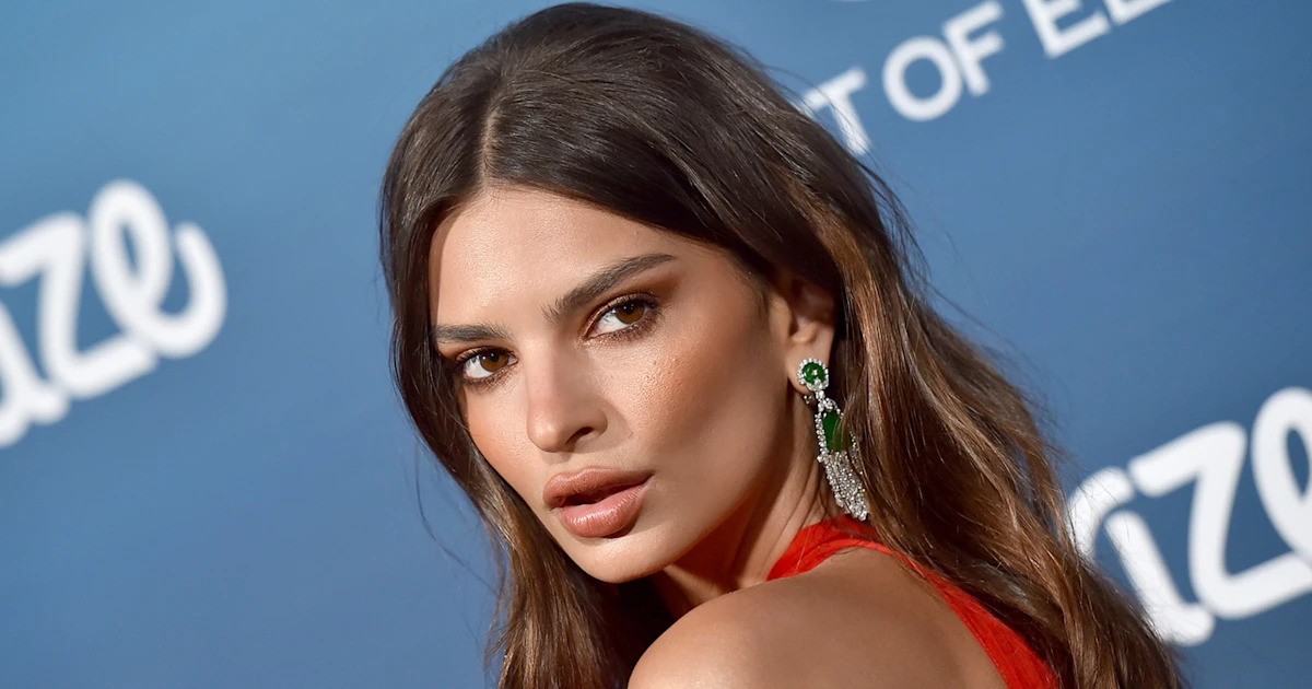 Emily Ratajkowski is my queen | Looksmax.org - Men's Self-Improvement ...