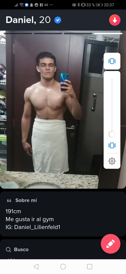 Screenshot_20240105_203715_com.tinder.jpg