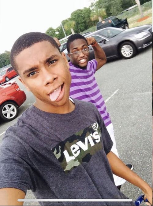 80D2CA81 7B61 42B8 98A8 6493E513405F