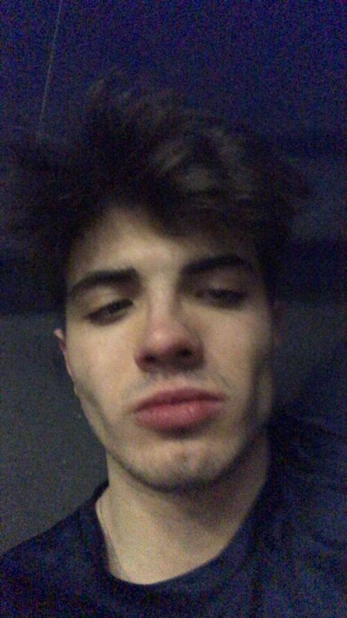 Snapchat-494262843.jpg