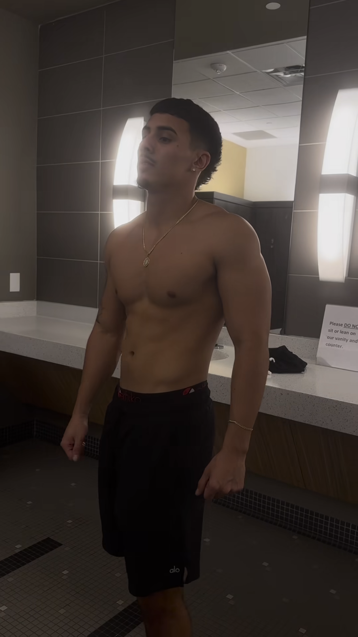 5376575F 50ED 45B4 8581 A93DBA63D085