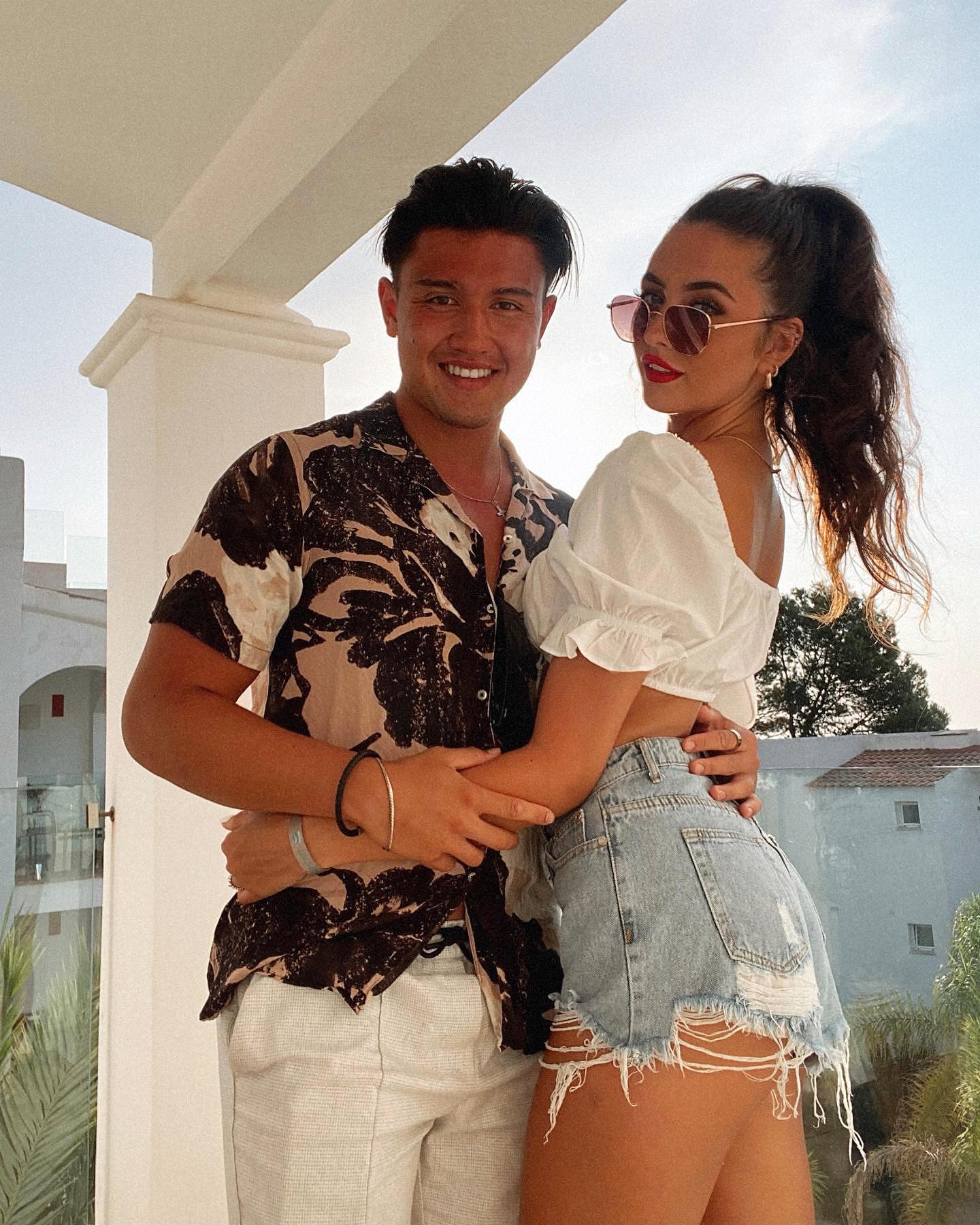 NINTCHDBPICT000693000100