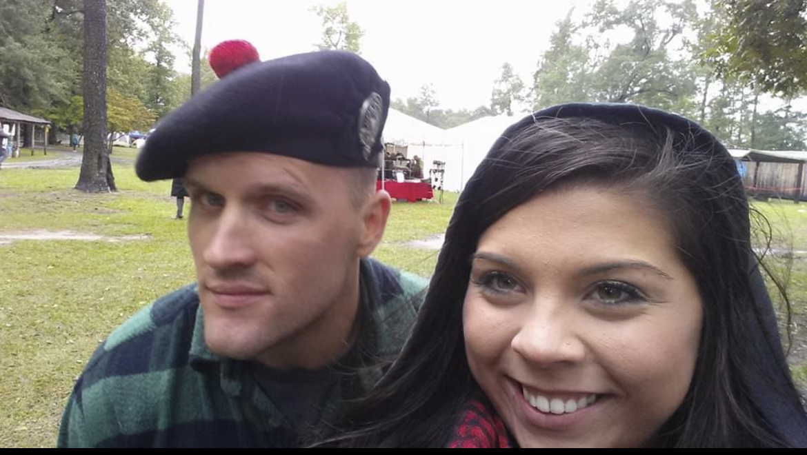 A97DADA2 AE22 45D3 822B C1C1A57AA5ED