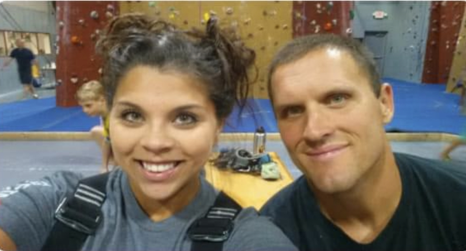 0A1B4D6A 8F01 4814 A6AD 710C9CEBC02C