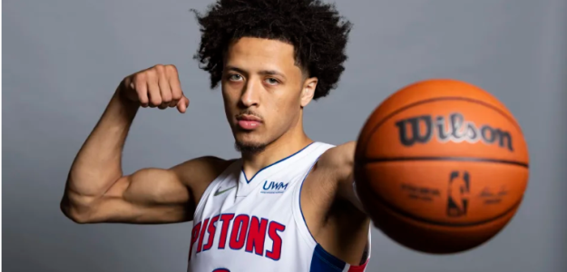 Cade cunningham evolucion fisica