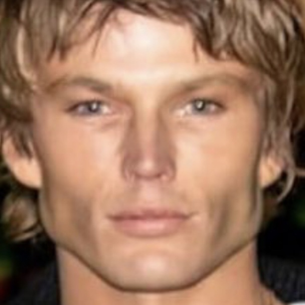 3963549 3939E3F5 277D 46E5 A353 8441D5AE8B11