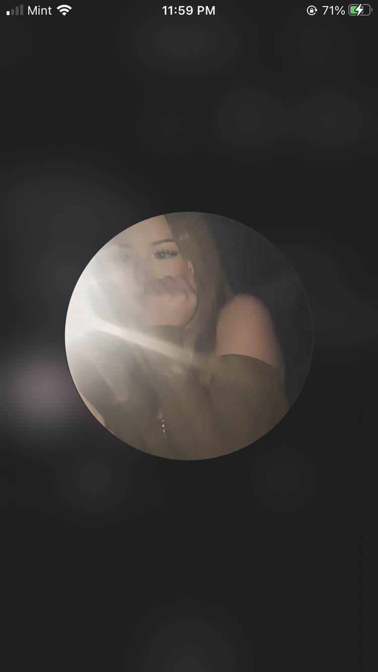 12EF34A5 3302 4081 AB85 249CD9EBED1C