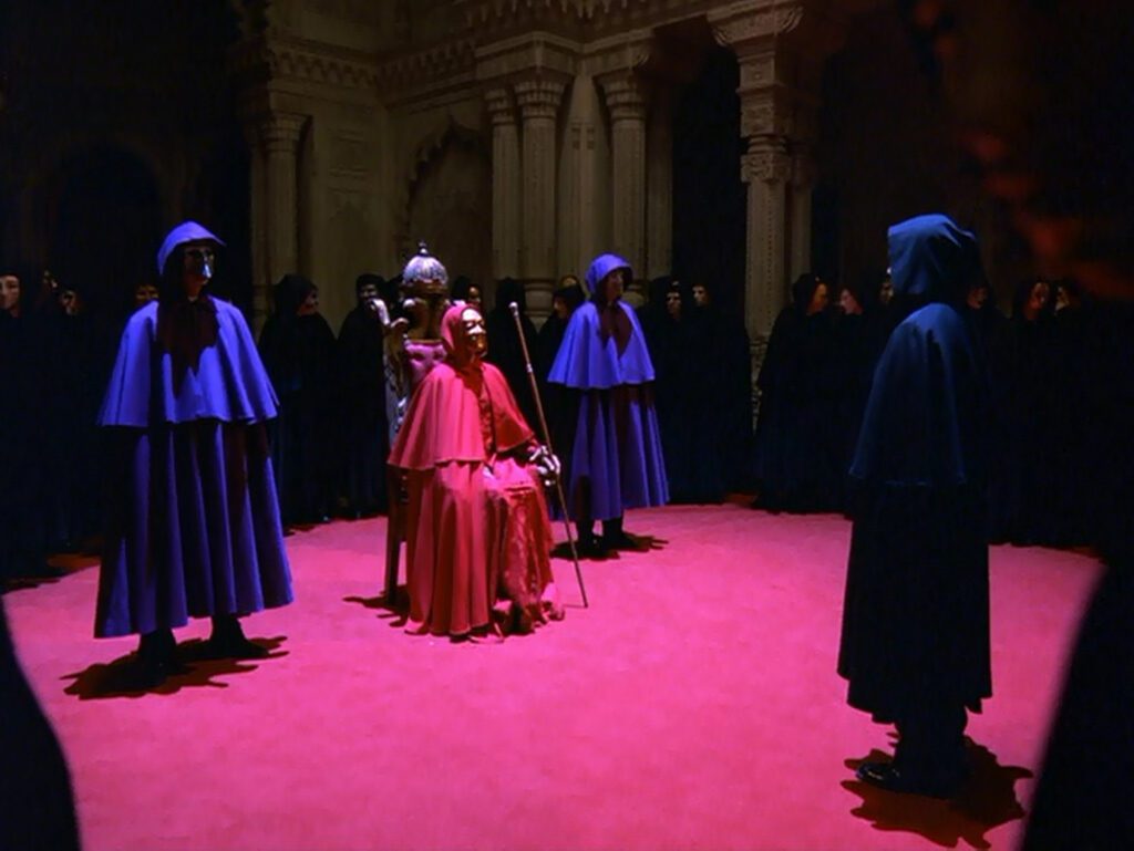 Eyes wide shut 1 26 12 1024x769