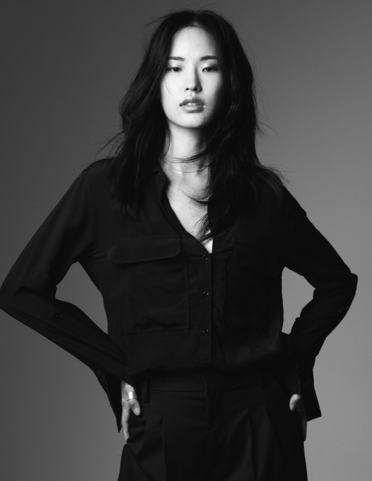 Hwang hyun joo nguoi da chap nhan don dang ky cua hoa ky gia nhap yue hwa va bat dau cac hoat