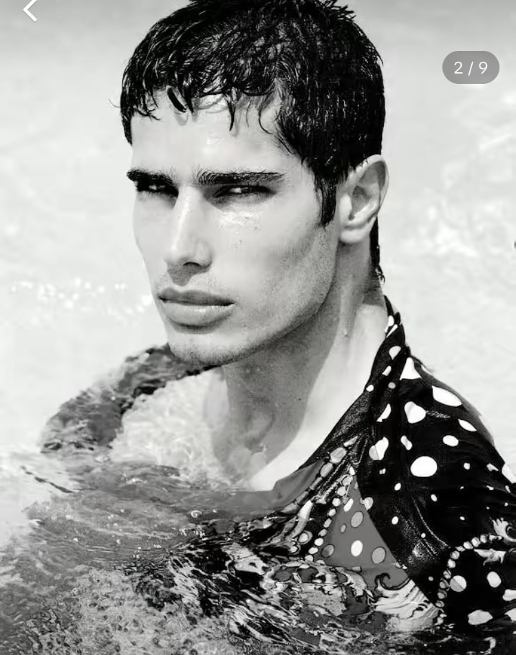 0E966423 40AE 47F9 818E 6222F926767C