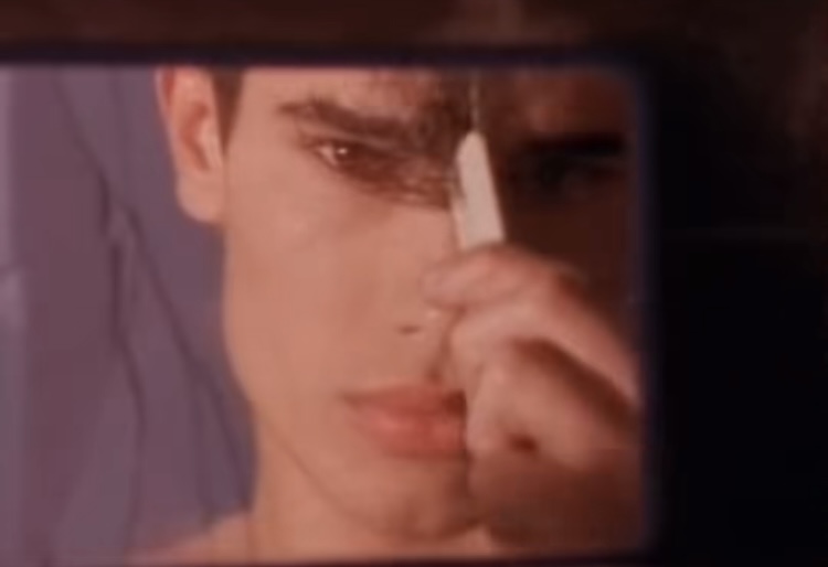 EC27DC17 2171 4566 B7FC 82A149CF43C6