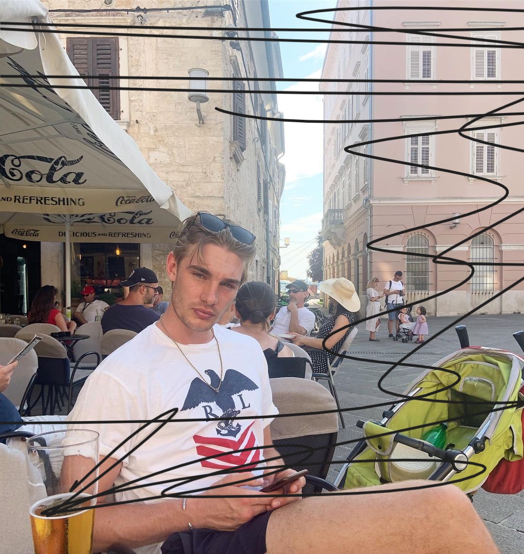 67160087 2484613008438540 32350379535264069