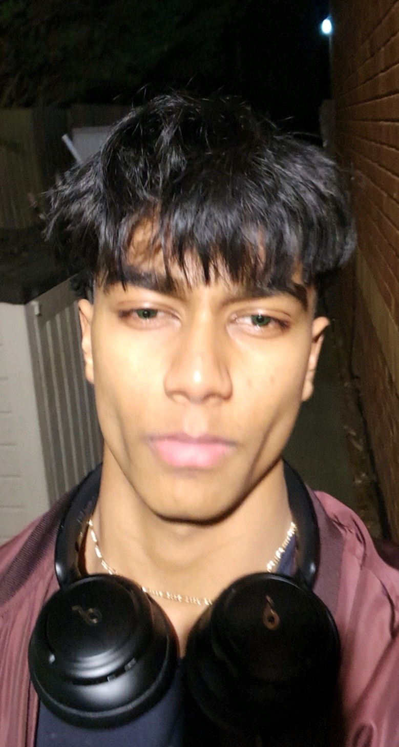 Screenshot 20240301 220456 Eye Lens Color Changer