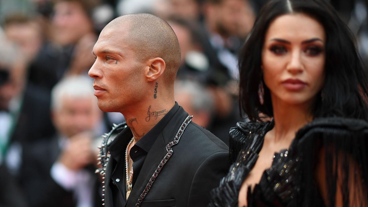 7cfad5d36397c08620c7feebc63864d6