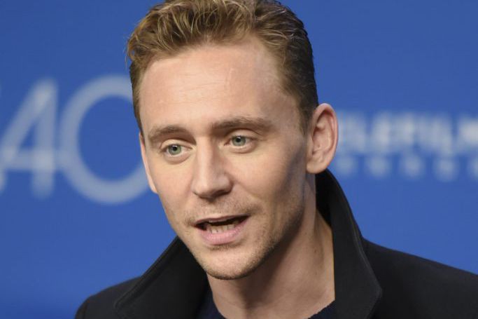 1057169 actor tom hiddleston appears at