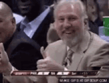 Pop thumbs up