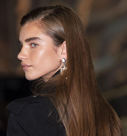 megan roche side.PNG