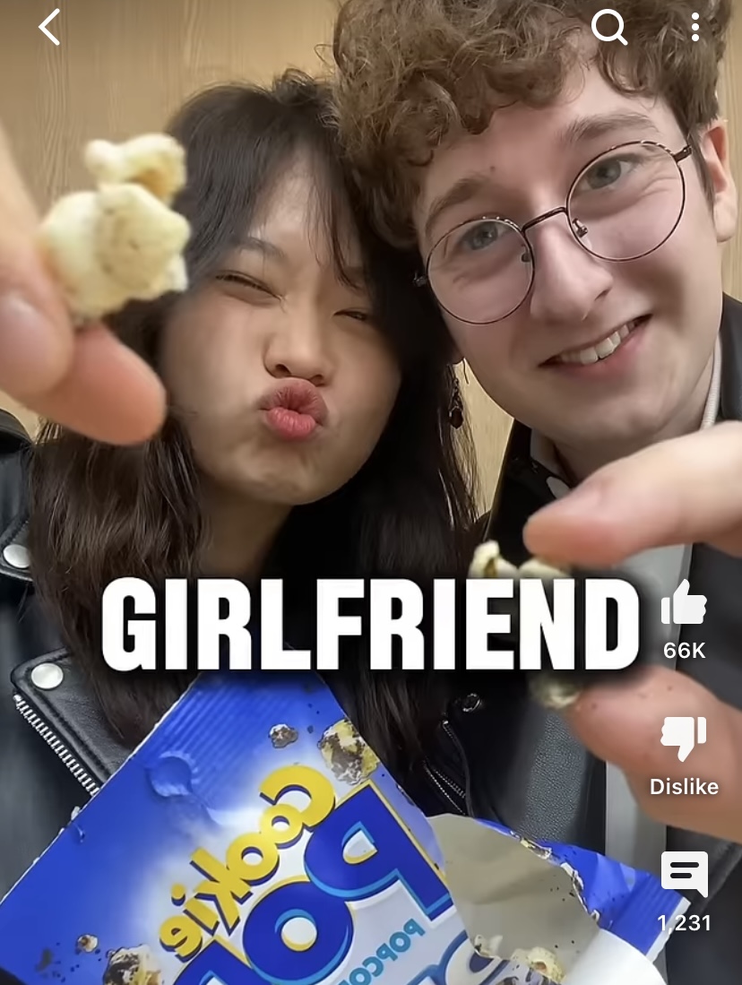 BA0CC197 C57F 45D2 98A7 651B7BCF69DE