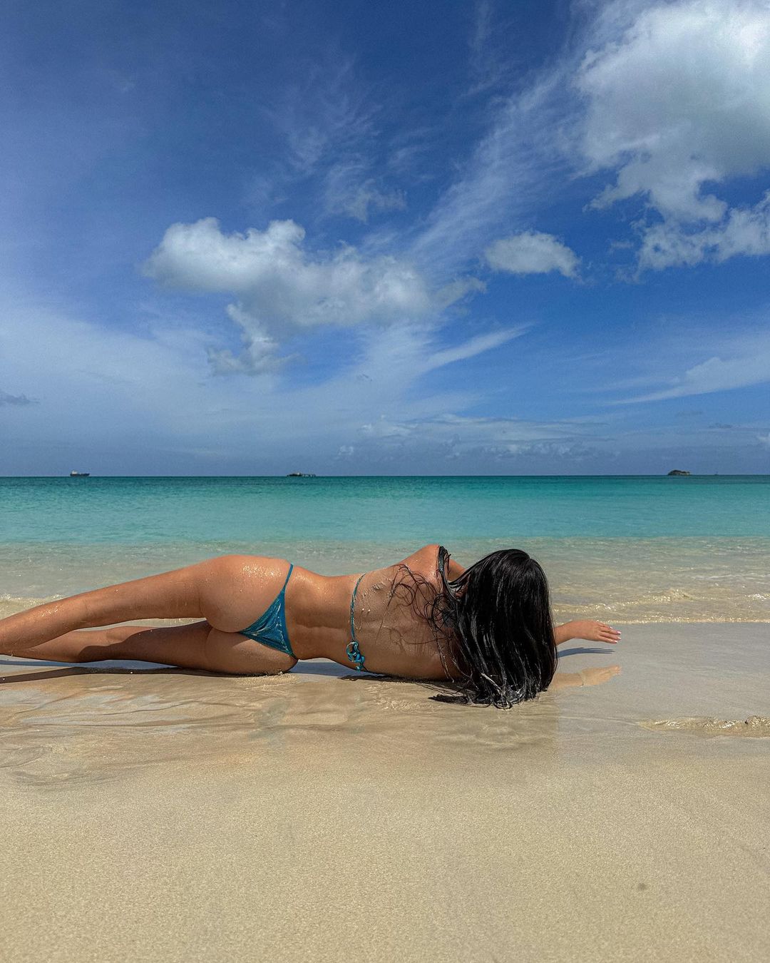 ADCB5C80 4E2B 4697 9467 410FA3E94B4C