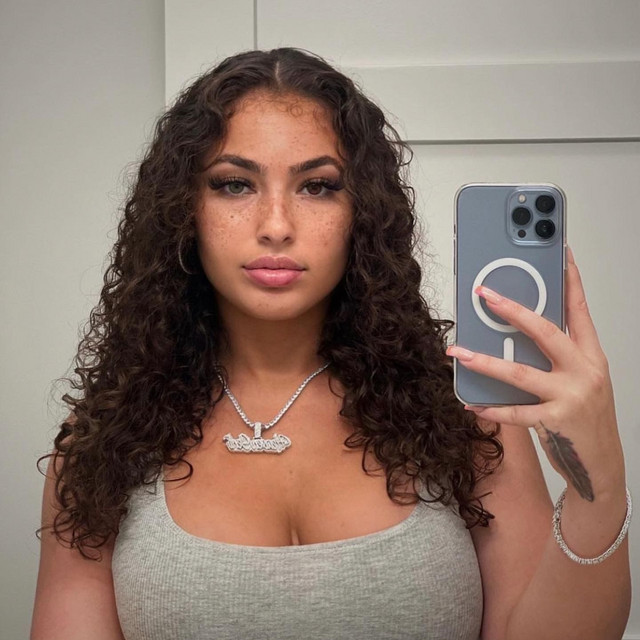 Ab67616d0000b273058baa57dcc958915ea20800