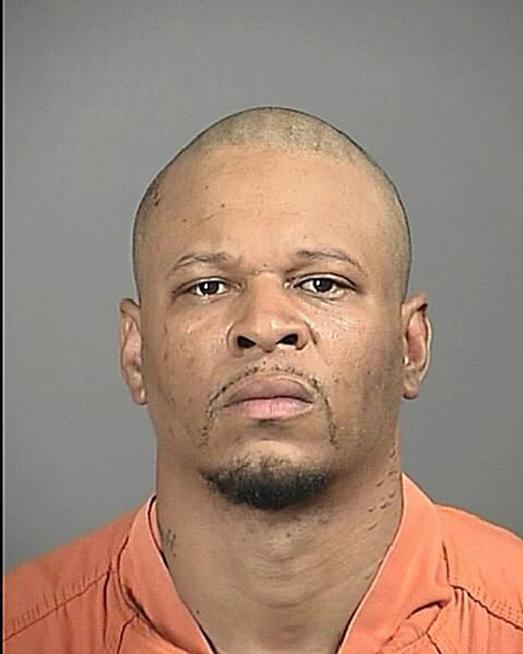 20151230  AuroraPoliceShootingp1