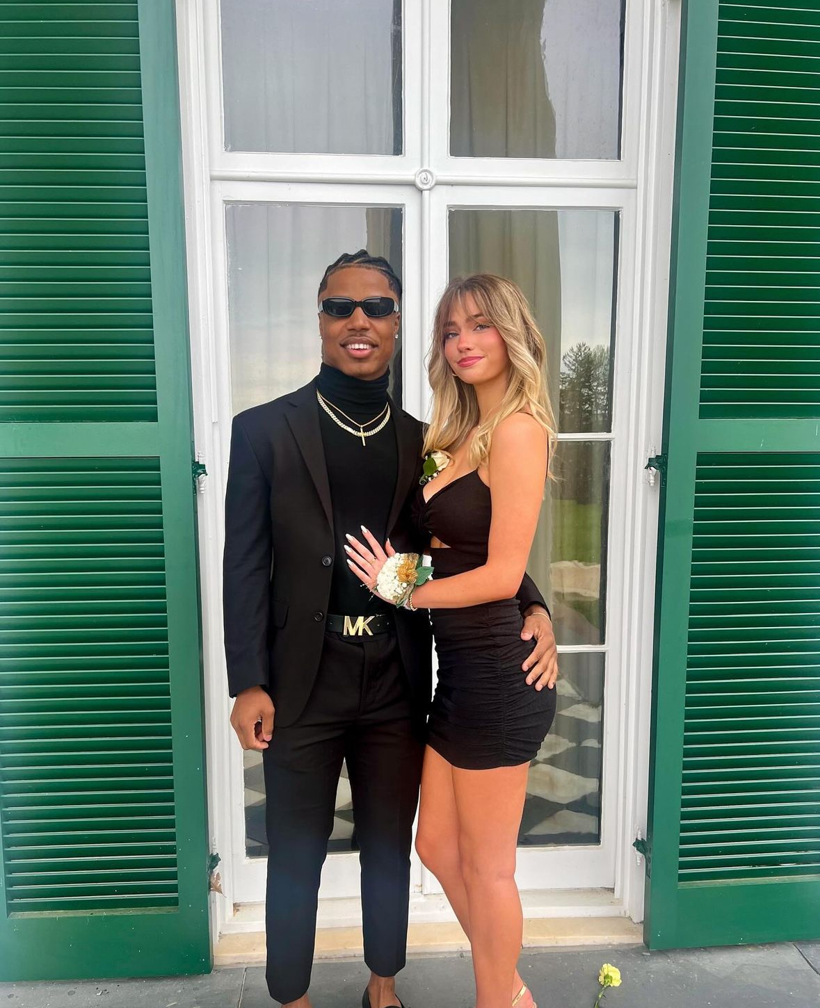 4115107 1715054215855