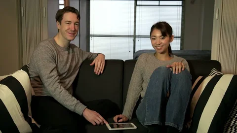 B5EFE7A4 D085 410E A8C2 4CFFF5D4629E