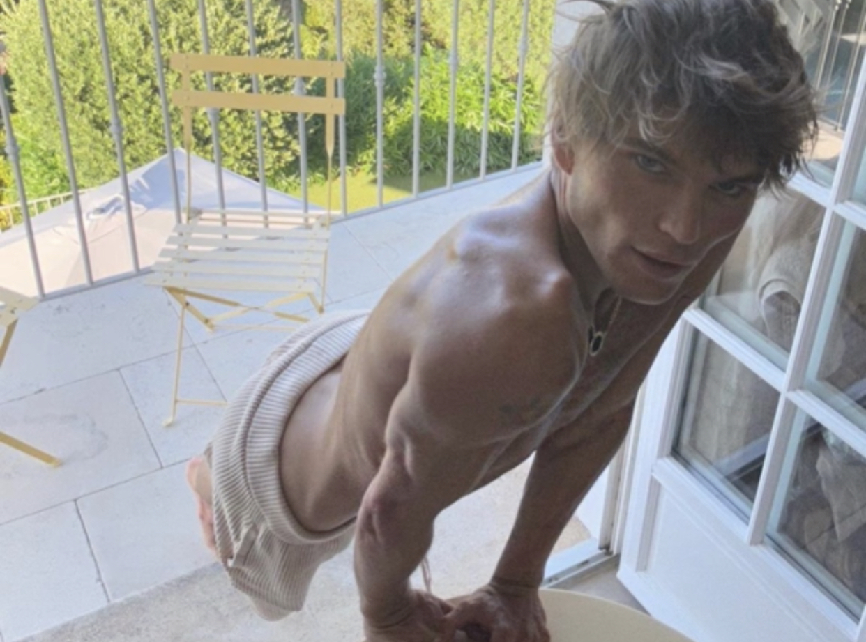 58CA002D 2AE8 4FDF B9C7 8BDCDBE5963C