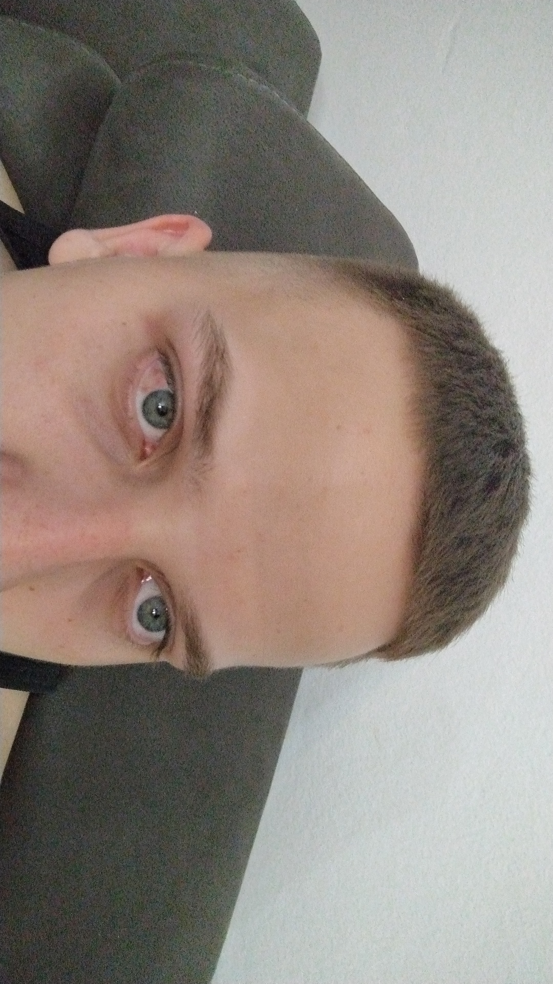 1000193476
