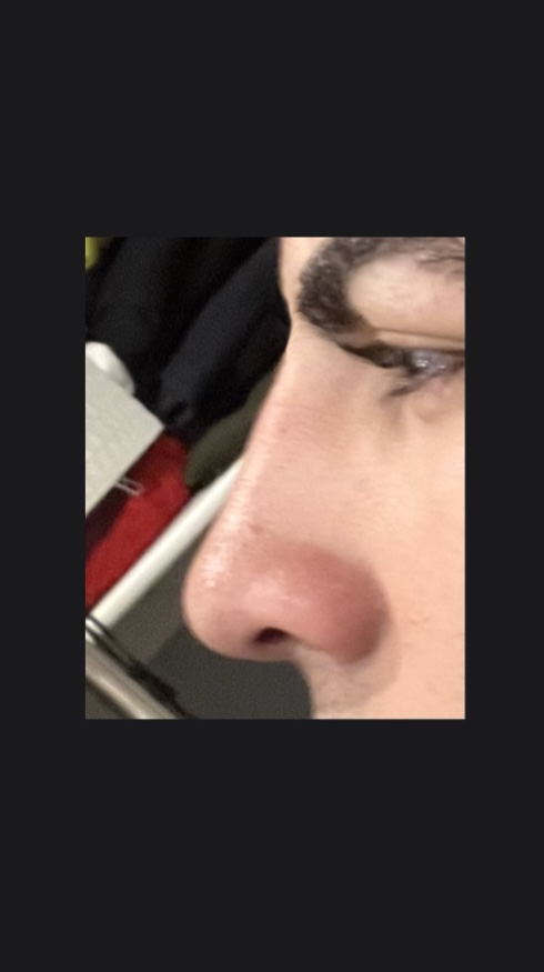 F35BC4E3 7286 4F5F B4BF F40A4F273693