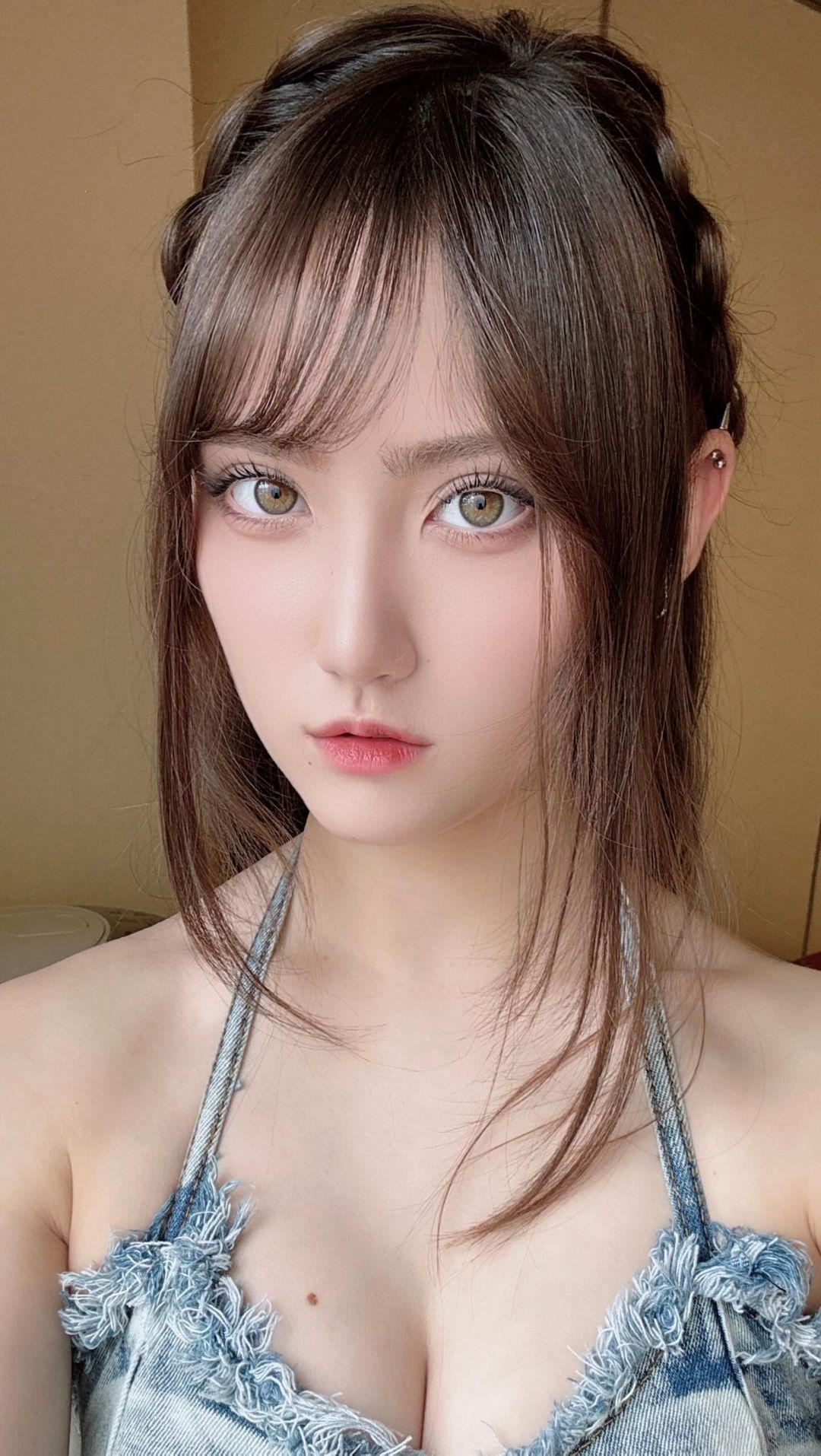 X1