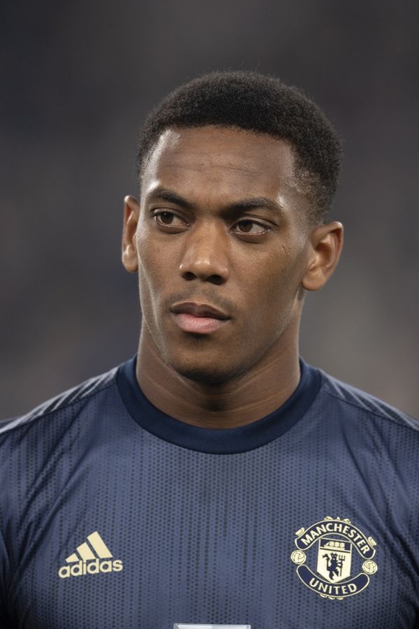 1F56F002 25E9 4E03 877F 507F4C6F1E0D