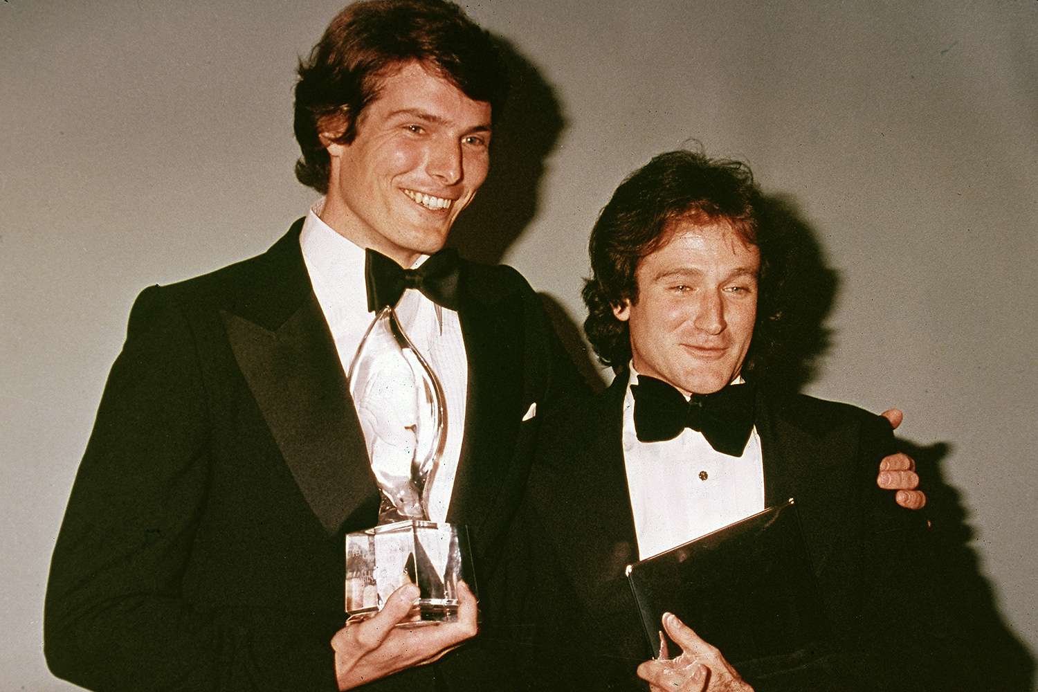 Glenn Close Says Robin Williams Would Still Be Alive if Christopher Reeve Had Lived 012924 2 e Glenn Close Says Robin Williams Would Still Be Alive if Christopher Reeve Had Lived 012924 2 e