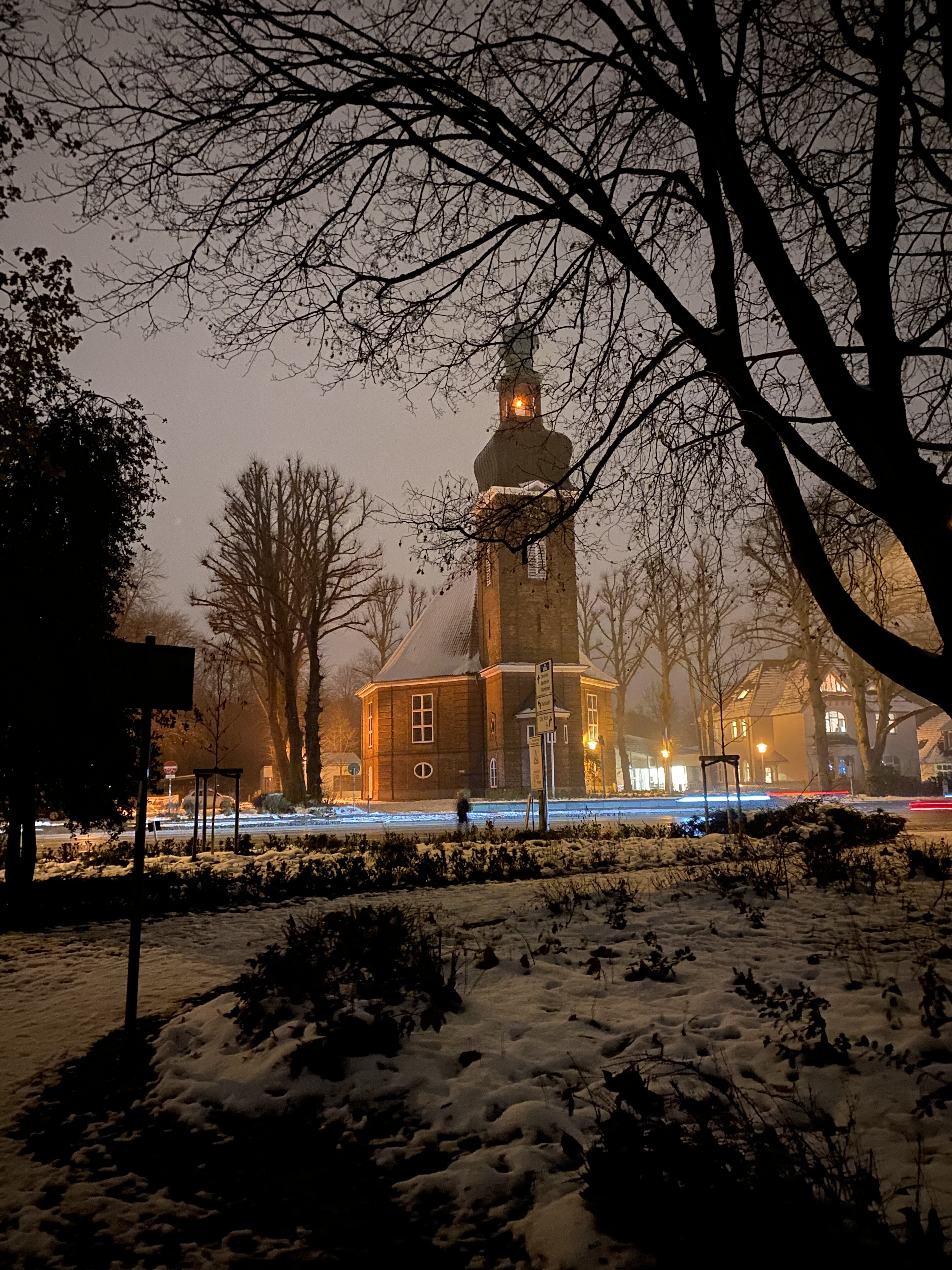 DCF76FEC B2A6 4C0C A9D2 3A48D80FCFA2