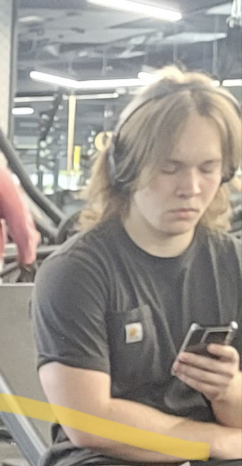 8DB89E9F 00FC 4BDC ACAE B20120E6D0CF